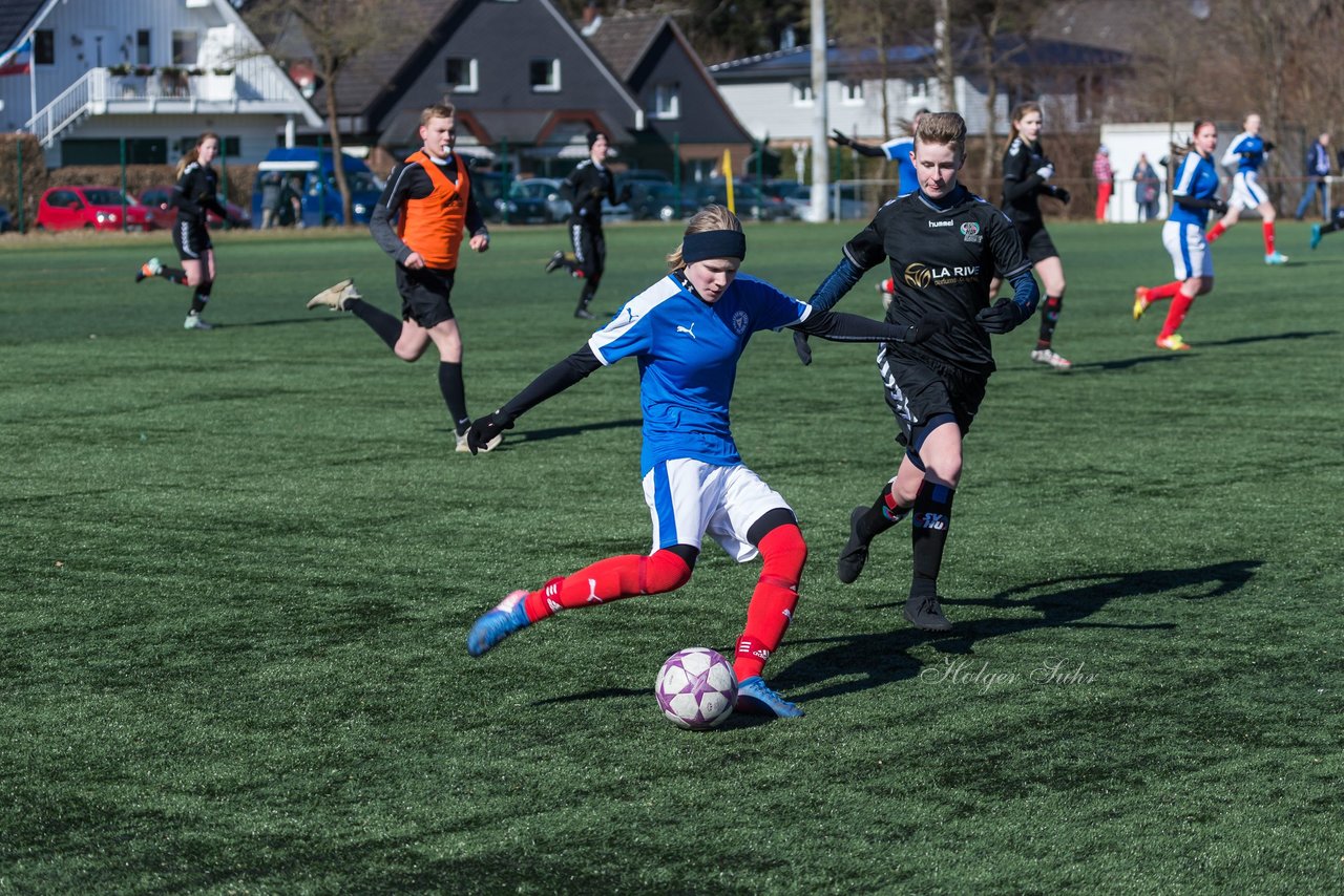 Bild 421 - B-Juniorinnen Halbfinale SVHU - Holstein Kiel : Ergebnis: 3:0